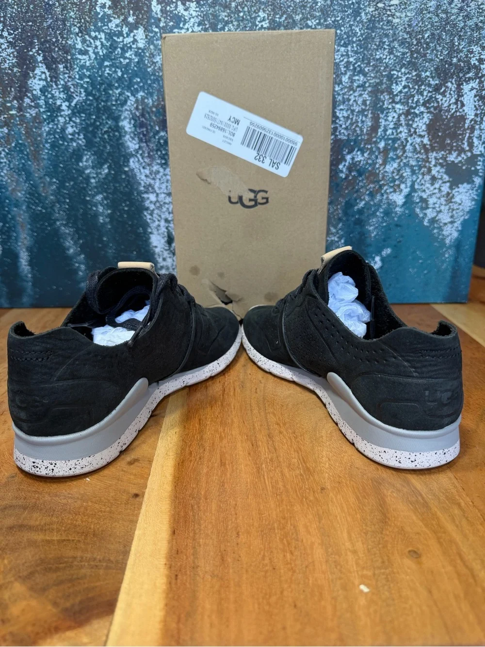 UGG Minimalist Tye Black Nubuck Perforated‎ Sneakers Size 6 NIB